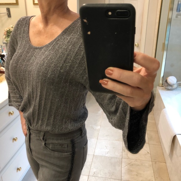 FREE with purchase: Chico silver metallic sweater, full sleeves, Sz M - Picture 11 of 11